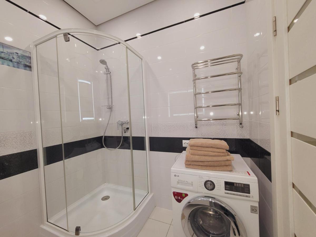 Arcadia Golfstream Apartment Odessa Buitenkant foto