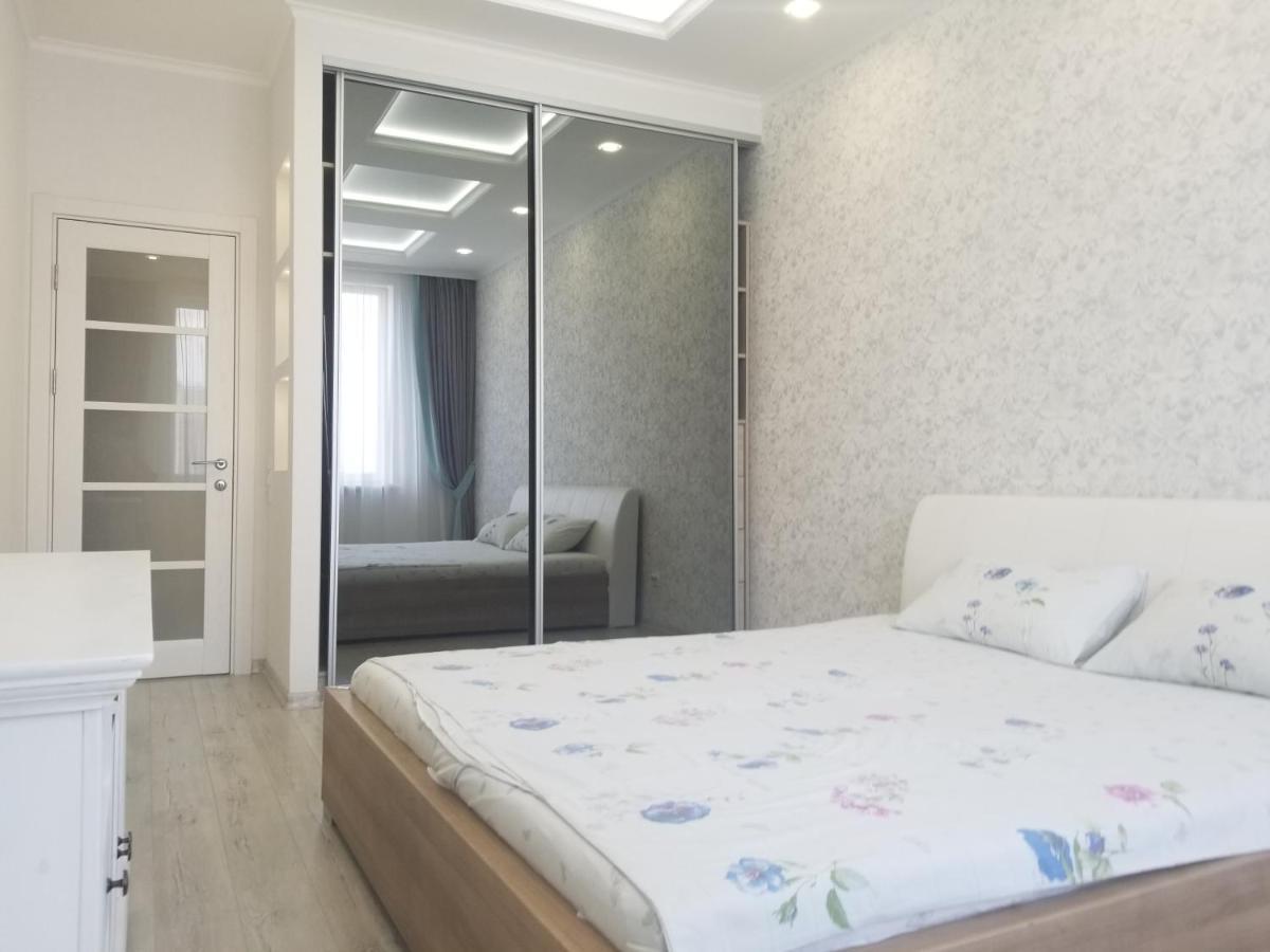 Arcadia Golfstream Apartment Odessa Buitenkant foto